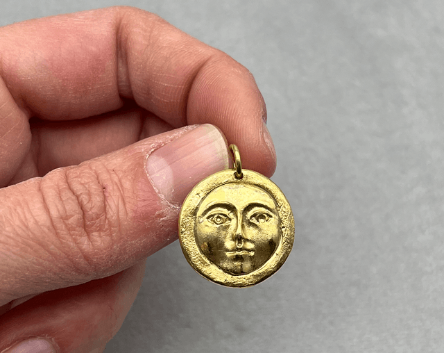 Lunita Pendant