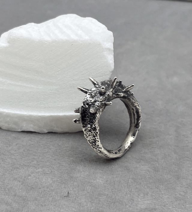 SPIKE ring