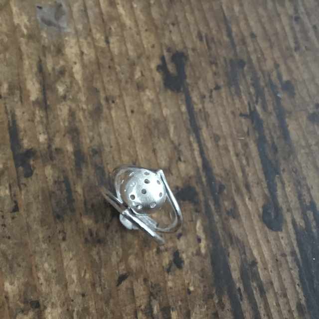 Met Silver Ring