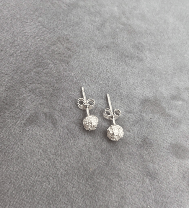 PEPE earrings