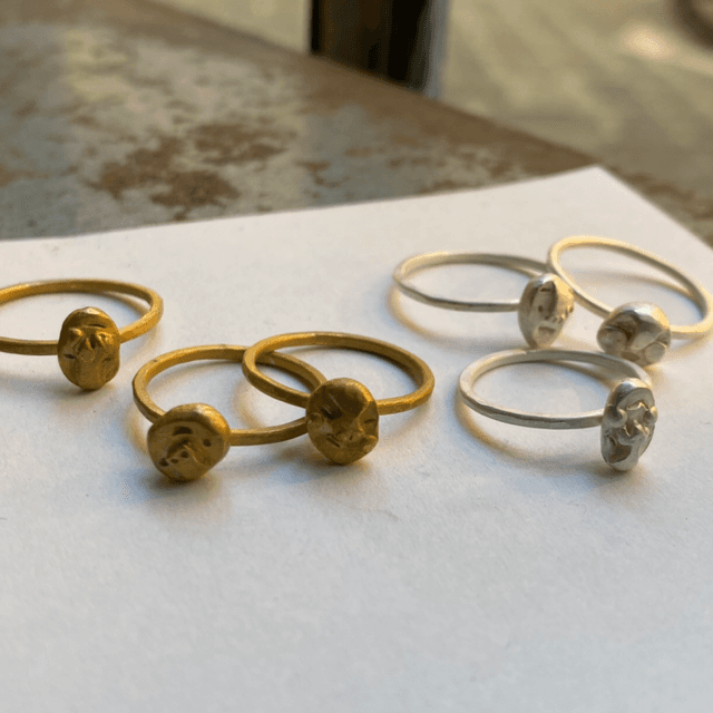 Single Headed Ring