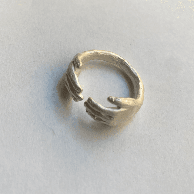 A Hug Ring
