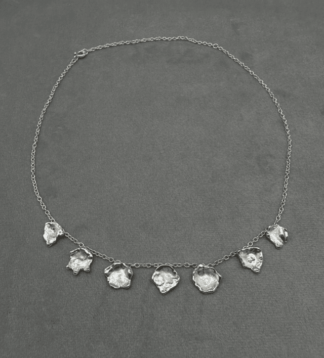 “Na Mara” choker 