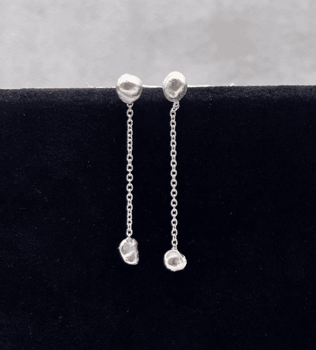 “Solasta” earrings 