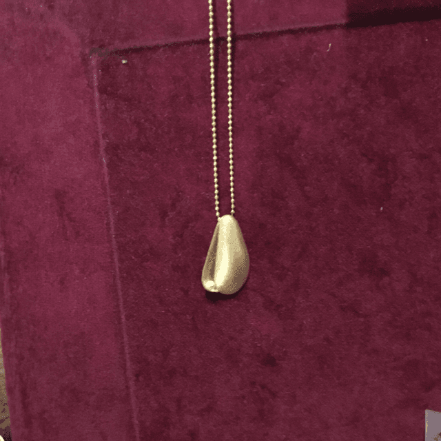 Ostrea lucky charm