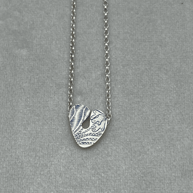 Abyssal necklace Heart
