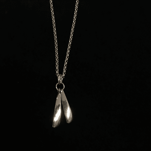 Elies Pendant