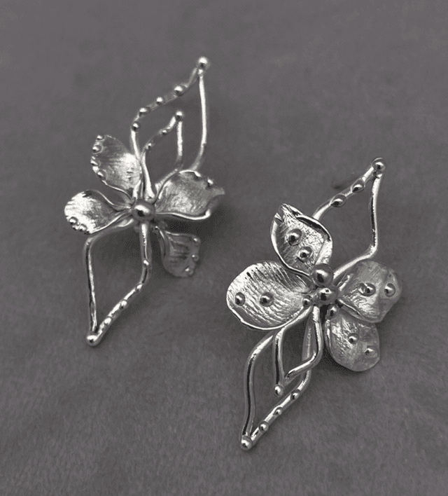 Flowera earrings 
